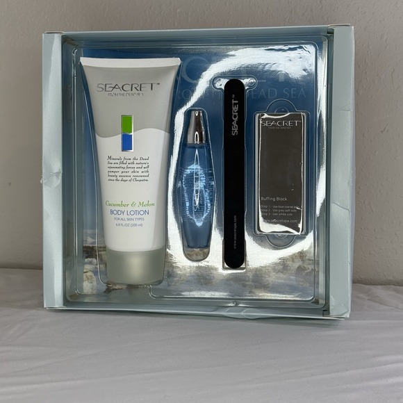 SEACRET Nail Care Collection Kit: Cucumber & Melon / 4-Piece Spa Set (NEW) - Picture 6 of 10